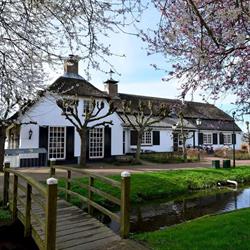 Onder de Molen