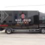 Vrachtwagen belettering