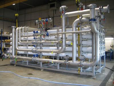 RO-installatie-Ultrapuur-Water-fabriek-NieuWater-levering-Logisticon