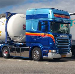 L. van Tiel Transport