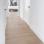 Bezoek onze ruime showroom in Sevenum met de mooiste houten vloeren en maatwerk kasten en steellook schuif- en taatsdeuren. Maak een vrijblijvende afspraak met onze adviseur en laat u inspireren en adviseren.