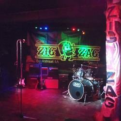 ZIG-ZAG CAFÉ