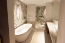 Natuursteen badkamer