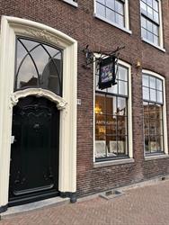 Antiquariaat De Vries & De Vries