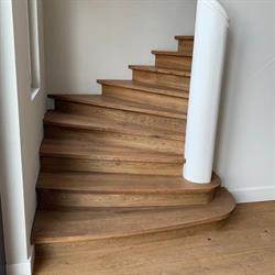 Mebu Trappen Bv