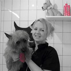 Polman Hondensalon Sandra
