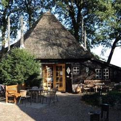 Atelier Witharen Meubels en Keramiek / Beeldentuin