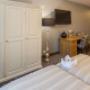 TTT XDY Guest Room Family