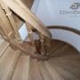 Eiken trap blank gelakt