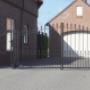 Enkel en tweedelige poort sier