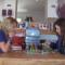 Eigenaresses Nina en Lianne, lekker Ticket To Ride spelen in de winkel!