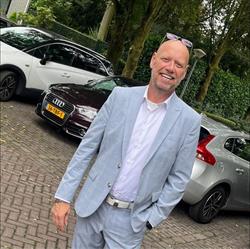Autobedrijf M. Hellings