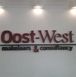Makelaarskantoor Oost-West B.V.