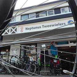 Neptunus tweewielerverhuur