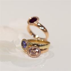 Koop een mooi sieraad bij Juwelier Polderman in Den Haag Centrum