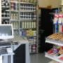 Verfwinkel met mengmachine