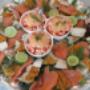 Buffet, schaal met diverse soorten vis