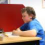 Jongen aan het werk