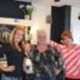 Volg jij een opleiding tot kapster en zoek je een gezellige salon waar je veel gaat leren over het vak én de producten? Kapsalon Riët leert jouw graag de kneepjes van het kappersvak.