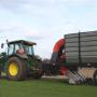 Zuigwagen op de sportvelden
