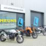 Auto- en Motorrijschool Theuns