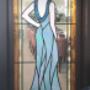 Art Deco vrouw, in deuropening