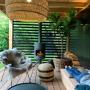 Hoveniersbedrijf Boom en Tuin - J van Dijk

Sfeerimpressie van een overkapping in een tuin
