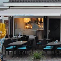 Cafetaria Vernie's