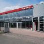 Nissan en Kia Dealer Leendert van den Born