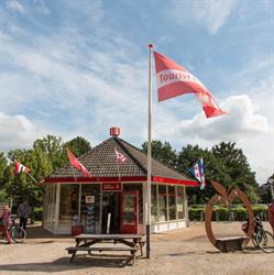Tourist Info (TIP)