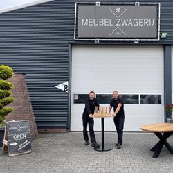 Meubelzwagerij