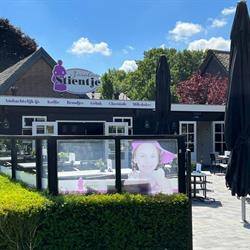 IJssalon Stientje