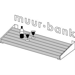 MUUR BANK