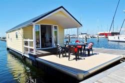 BestMarine Waterchalets Flevo Marina