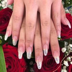 Lyn's Nail Salon