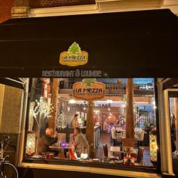 La mezza