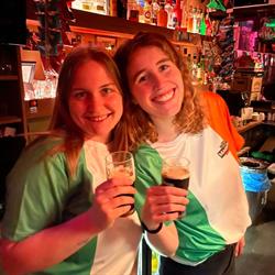 Mad Molly's Irish Pub