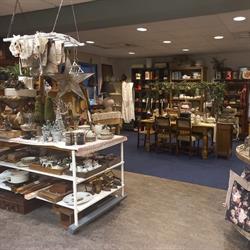 Woord en Daad kringloopwinkel - Vaassen