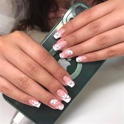 Lotus nails