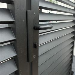 TIMBERSTEEL Hekwerken, Poorten, Schuttingen