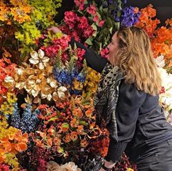 Enjoy Beauty Flowers