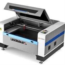 lasergraaf venray