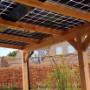 Hoogwaardige zonnepanelen op veranda