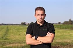 De Jong Gedenksteen onderhoud
