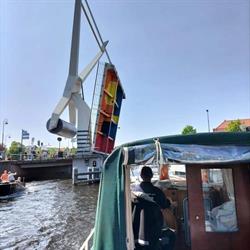 Chartervaart Nellie Lena