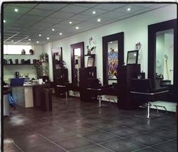 Re-Touch Hairstyling