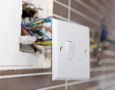 stopcontact doorlussen naar lichtschakelaar