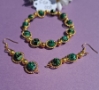 set in groen en goudkleur