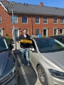 Geslaagde leerling auto praktijkexamen CBR